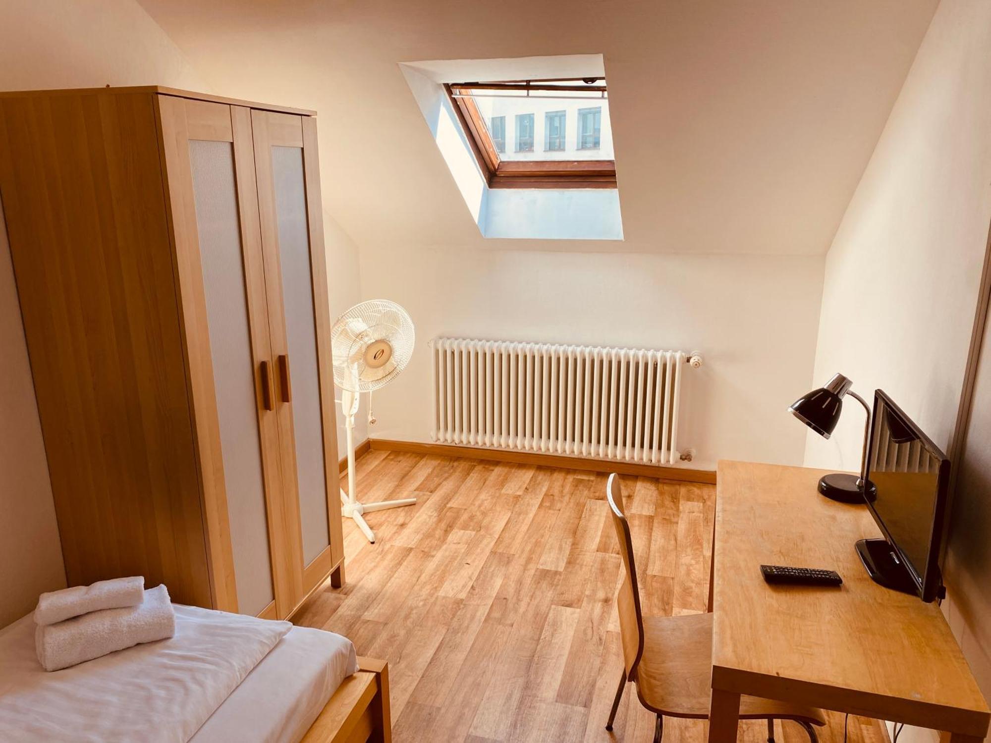 Stay Inn Central Station Франкфурт на Майн Екстериор снимка